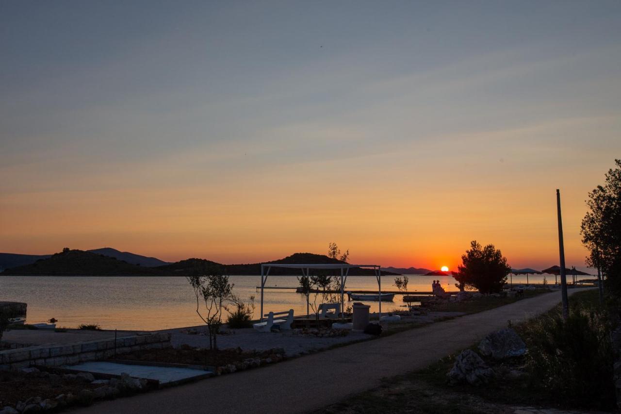 Villa Roberta Zadarvillas Turanj Εξωτερικό φωτογραφία